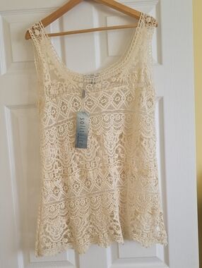 Solitaire Crochet Lace Tank Top in Cream